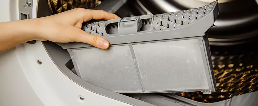 Signs Of A Clogged Dryer Lint Trap in San Pablo, California